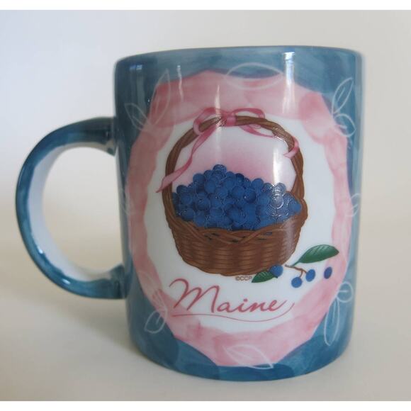 MAINE Coffee Mug Basket of Blueberries Rustic Farmhouse Style 8.5 Ounces - Picture 2 of 8